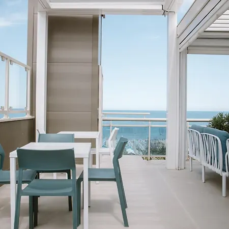 Bolivar Otel San Benedetto del Tronto