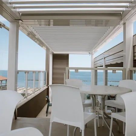 Bolivar Otel